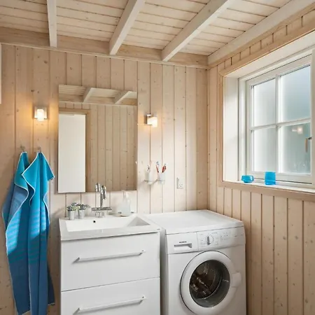 Stunning In With Wifi Holiday home